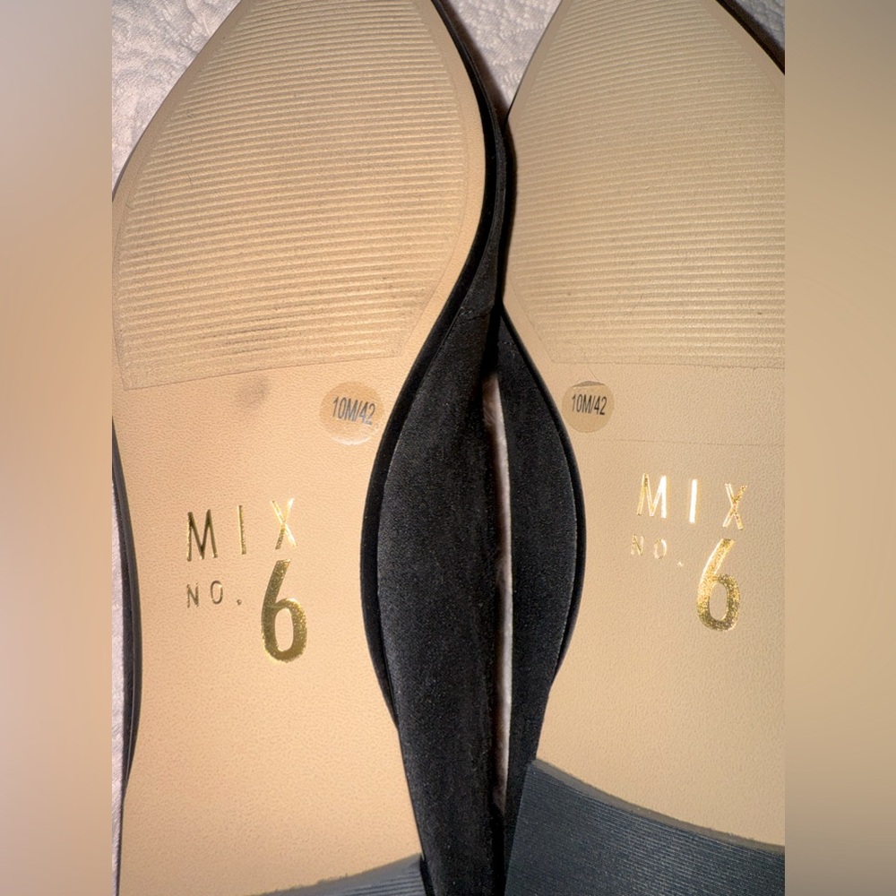 Pointed Toe Flats - Picture 6 of 6